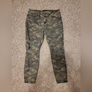 Judy Blue Camo Distressed Jeans
